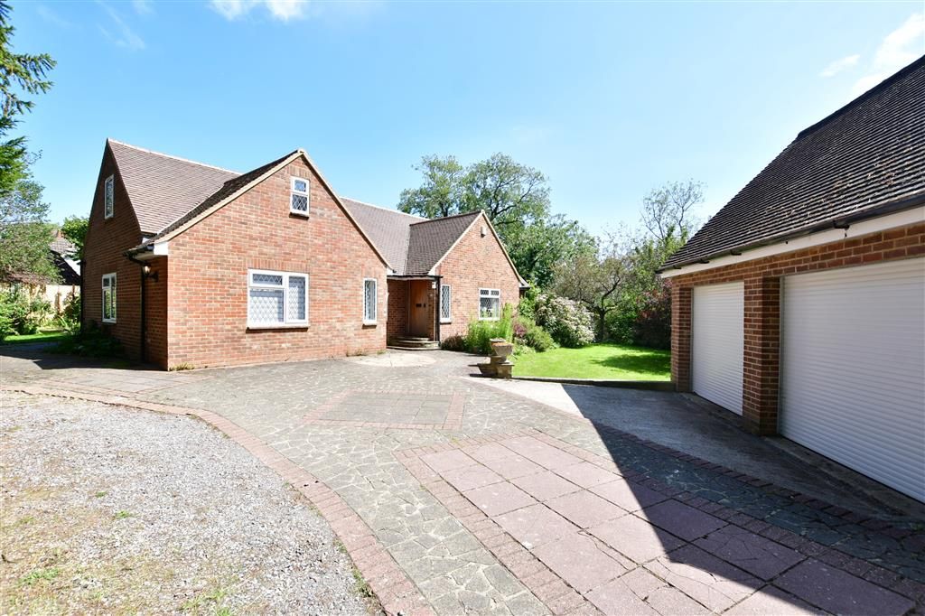 4 bed property for sale in Ashford Road, Tenterden, Kent TN30, £528,500