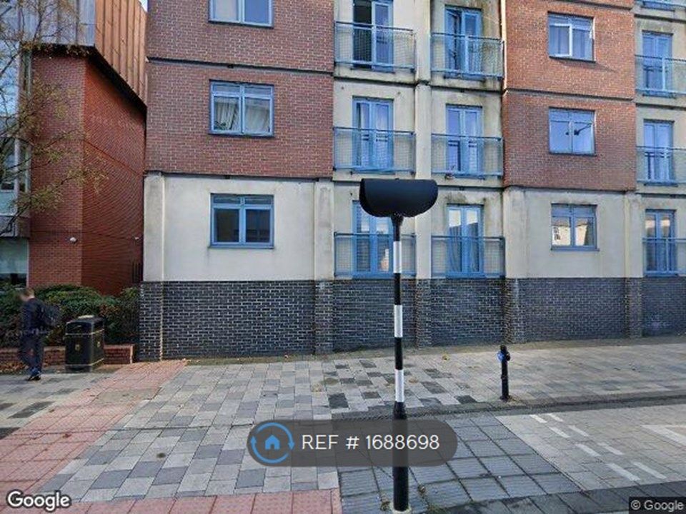 1 bed flat to rent in Wellington Street, Swindon SN1 Zoopla
