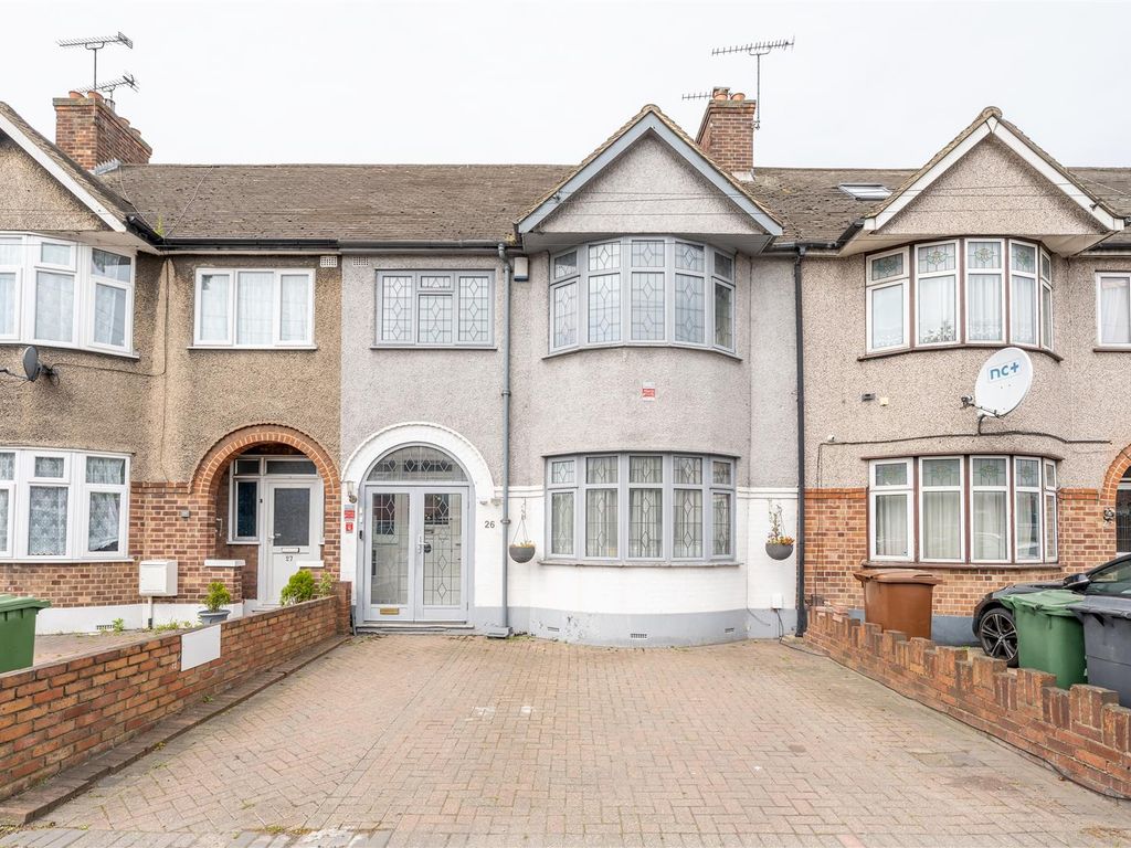 3 bed terraced house for sale in Salisbury Hall Gardens, London E4 Zoopla