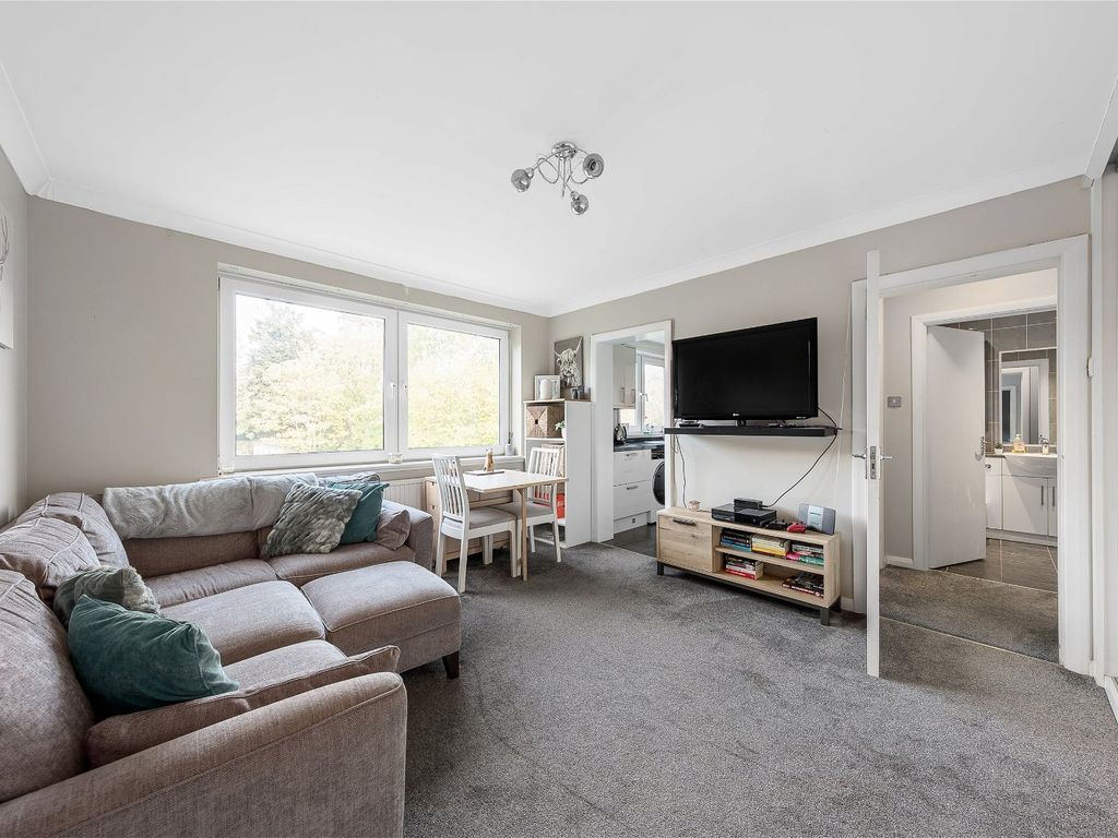 1 bed flat for sale in Beckenham Grove, Shortlands BR2, £275,000 Zoopla