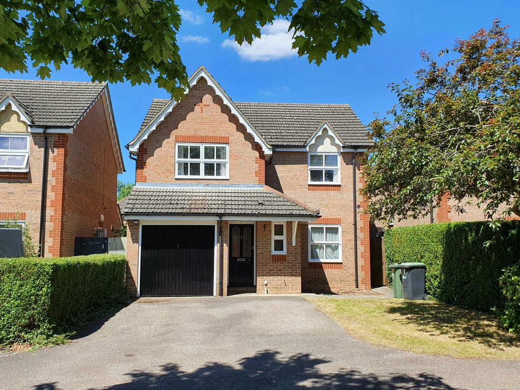 4 bed detached house for sale in Mill Close, Stotfold, Hitchin SG5 Zoopla