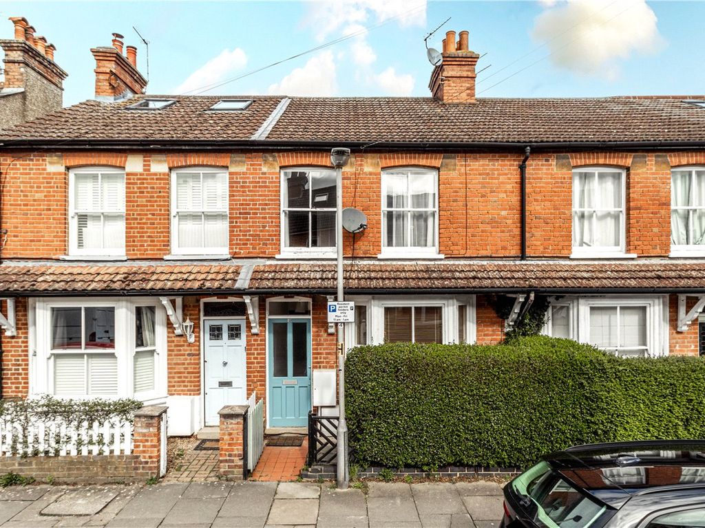 3 bed terraced house for sale in Burnham Road, St. Albans