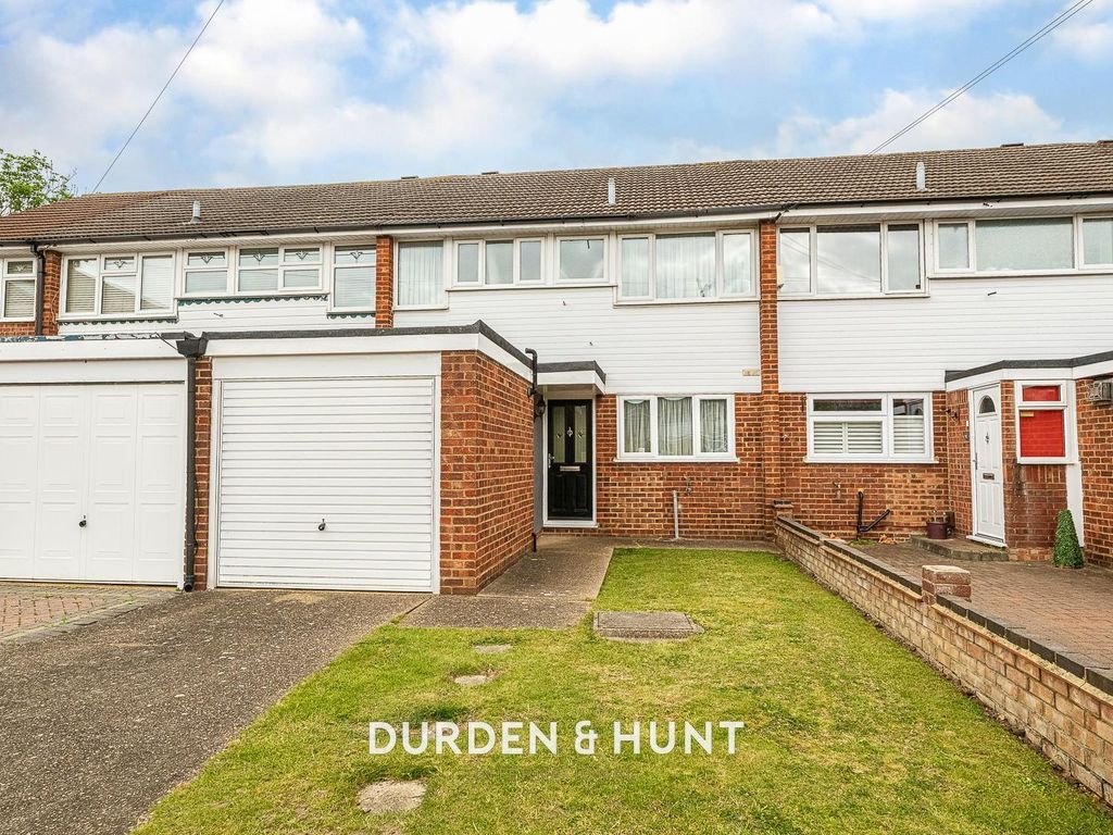 3 bed terraced house for sale in Martlesham Close, Hornchurch RM12, £