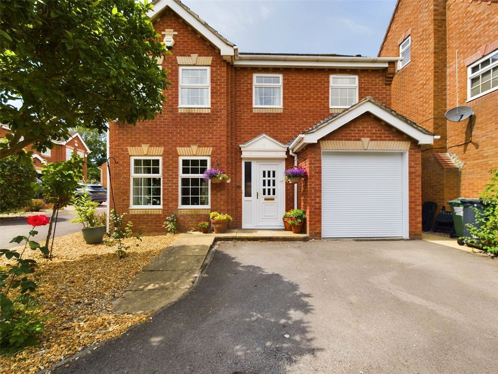 4 bed detached house for sale in Horseshoe Way, Hempsted, Gloucester
