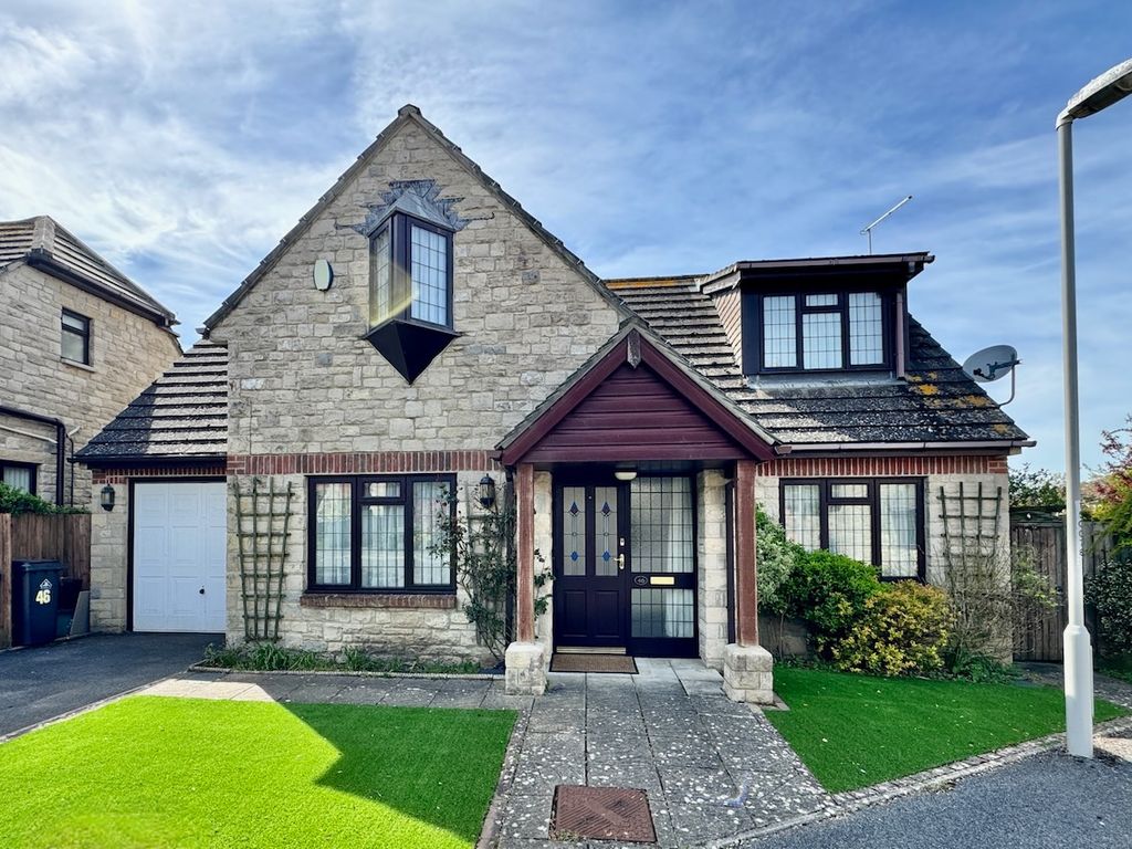 3 bed detached house for sale in Cauldron Barn Road, Swanage BH19, £