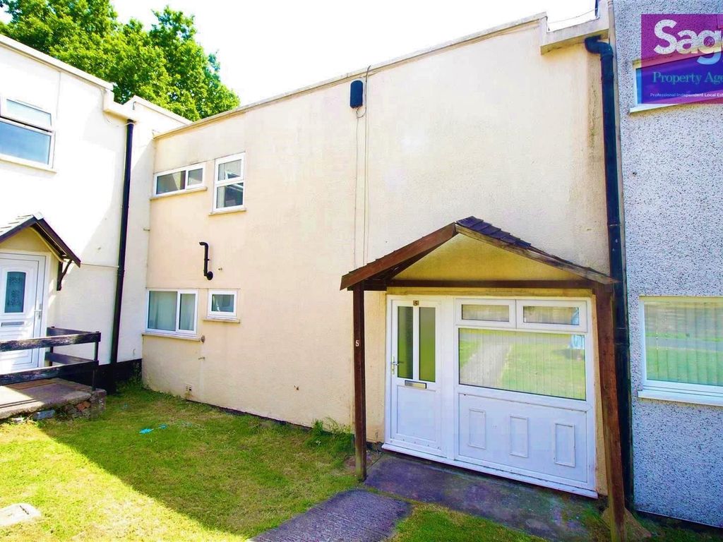 3 bed terraced house for sale in Manor Gate, Greenmeadow, Cwmbran NP44 Zoopla