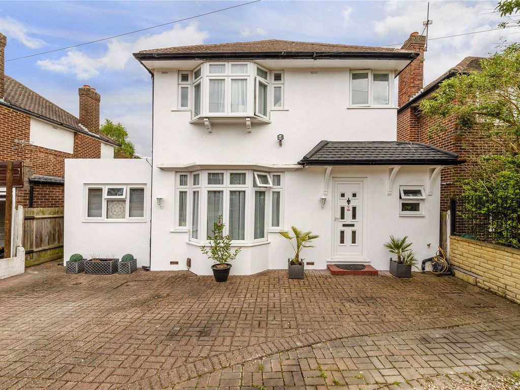 4 bed detached house for sale in Robin Hood Lane, Kingston Vale, London