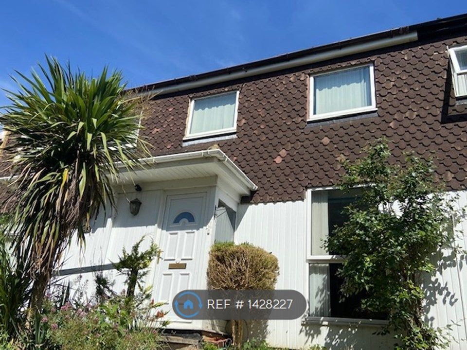 3 bed terraced house to rent in Trowbridge Gardens, Luton LU2 Zoopla