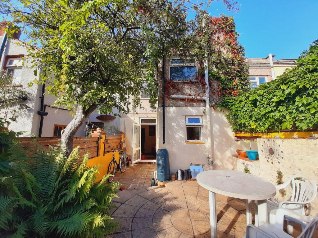 2 bed terraced house for sale in Lawrence Avenue, Easton, Bristol BS5