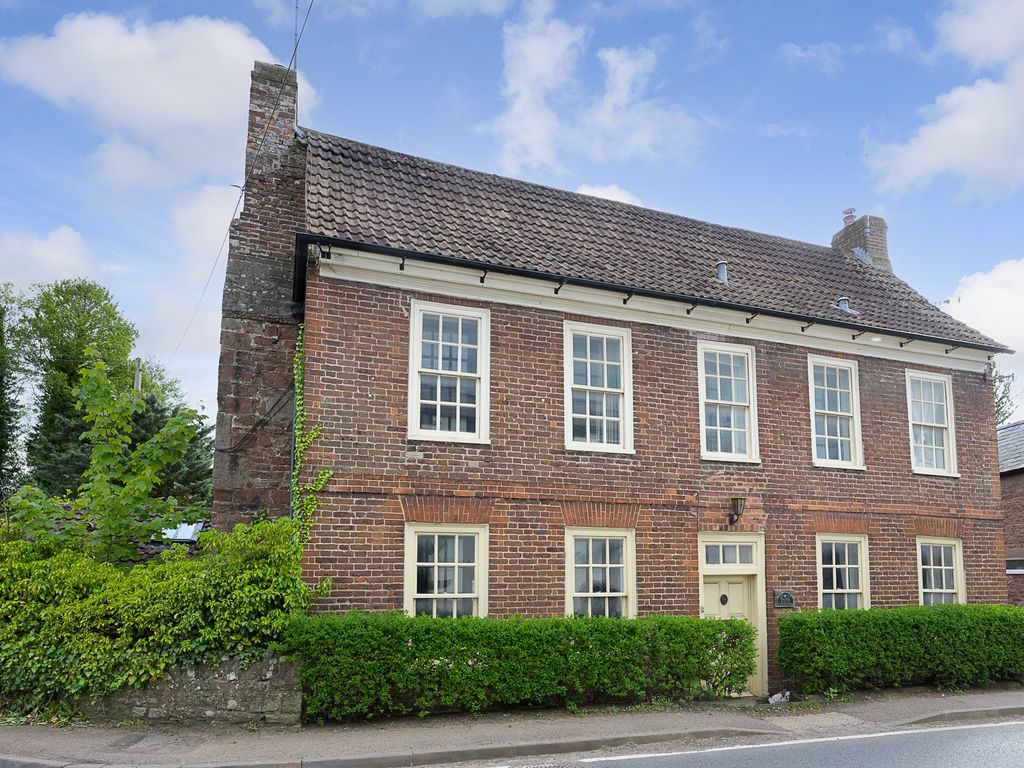 5 bed detached house for sale in Lea, RossOnWye HR9, £550,000 Zoopla