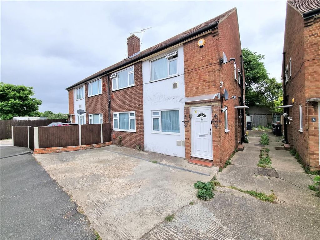 2 bed to rent in Wellington Road, Feltham TW14 Zoopla