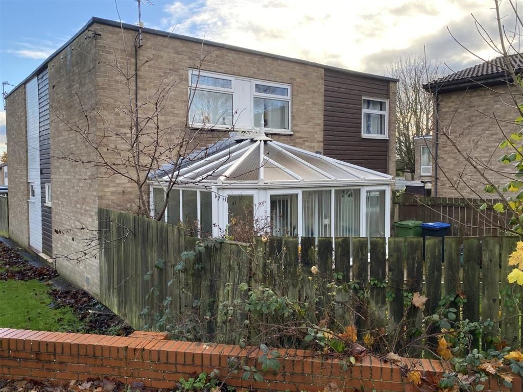 3 bed end terrace house to rent in Tindale Green, Newton Aycliffe DL5
