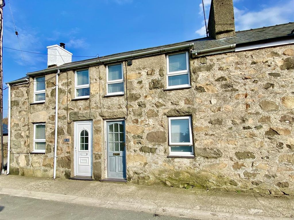 2 bed terraced house for sale in Stryd Y Llan, Nefyn, Pwllheli LL53