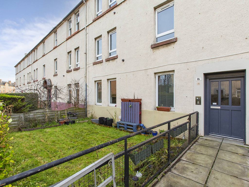 1 bed flat for sale in Stenhouse Avenue West, Stenhouse, Edinburgh EH11