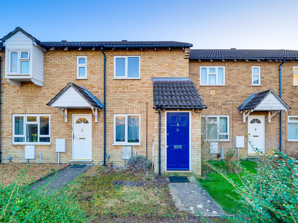 2 bed terraced house for sale in Derwent Close, St. Ives