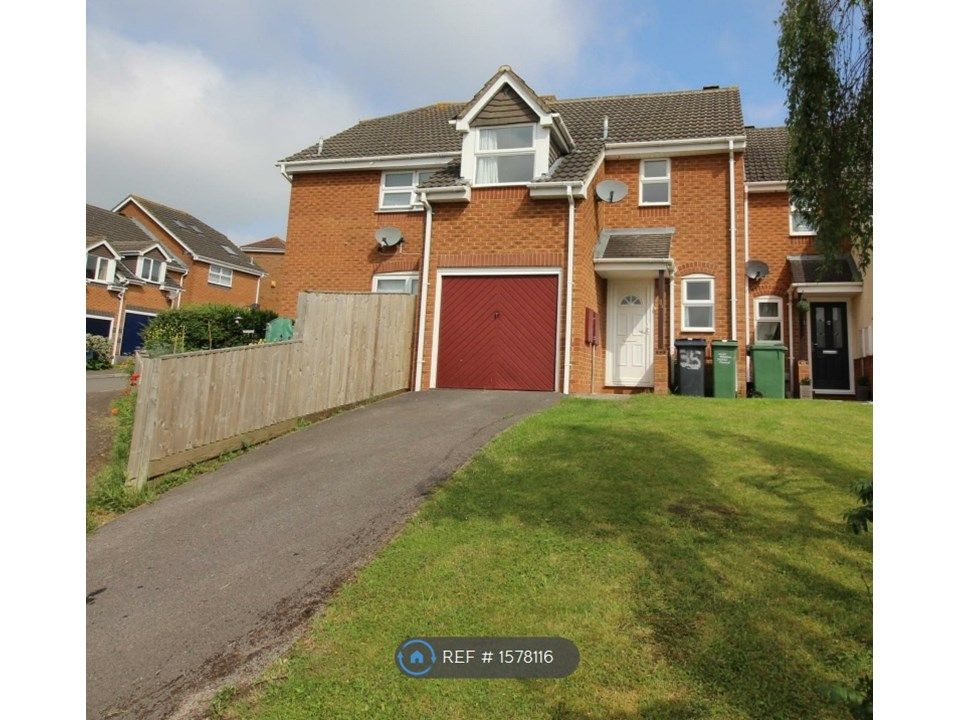 3 bed terraced house to rent in Wishart Way, Chippenham SN15 Zoopla