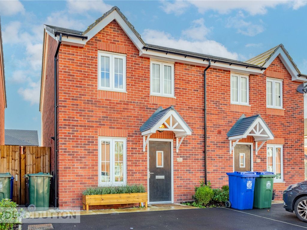 3 bed semidetached house for sale in Cotton Lane, Rhodes, Middleton