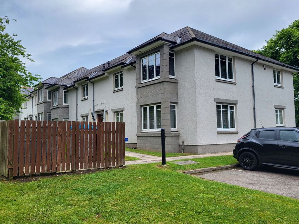 2 bed terraced house for sale in 25, Woodlands Avenue, Cults, Aberdeen