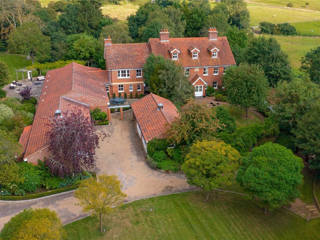 7 bed detached house for sale in Levels Green, Farnham,