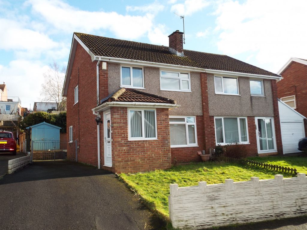 3 bed semidetached house for sale in 28 Cyncoed Close, Dunvant