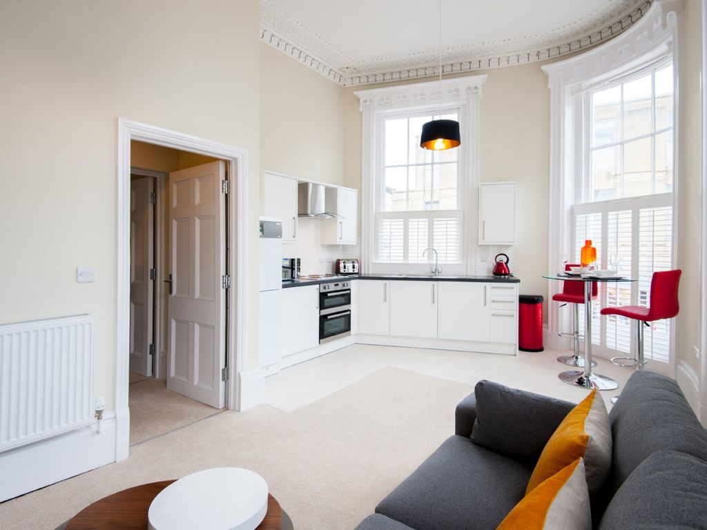 1 bed flat to rent in High Street, Cheltenham GL50 Zoopla