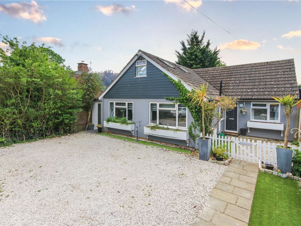 5 bed detached house for sale in Fellowes Lane, Colney Heath, St