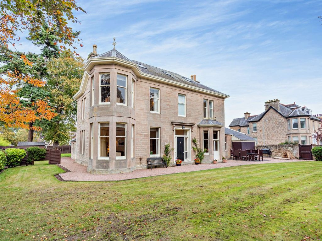 6 bed detached house for sale in Seabank Road, Nairn, Highland IV12, £