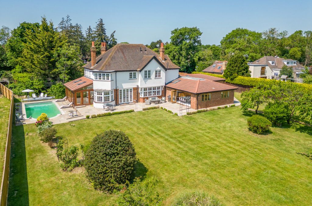 6 bed detached house for sale in Wood Lane, Iver Heath, Buckinghamshire SL0 Zoopla