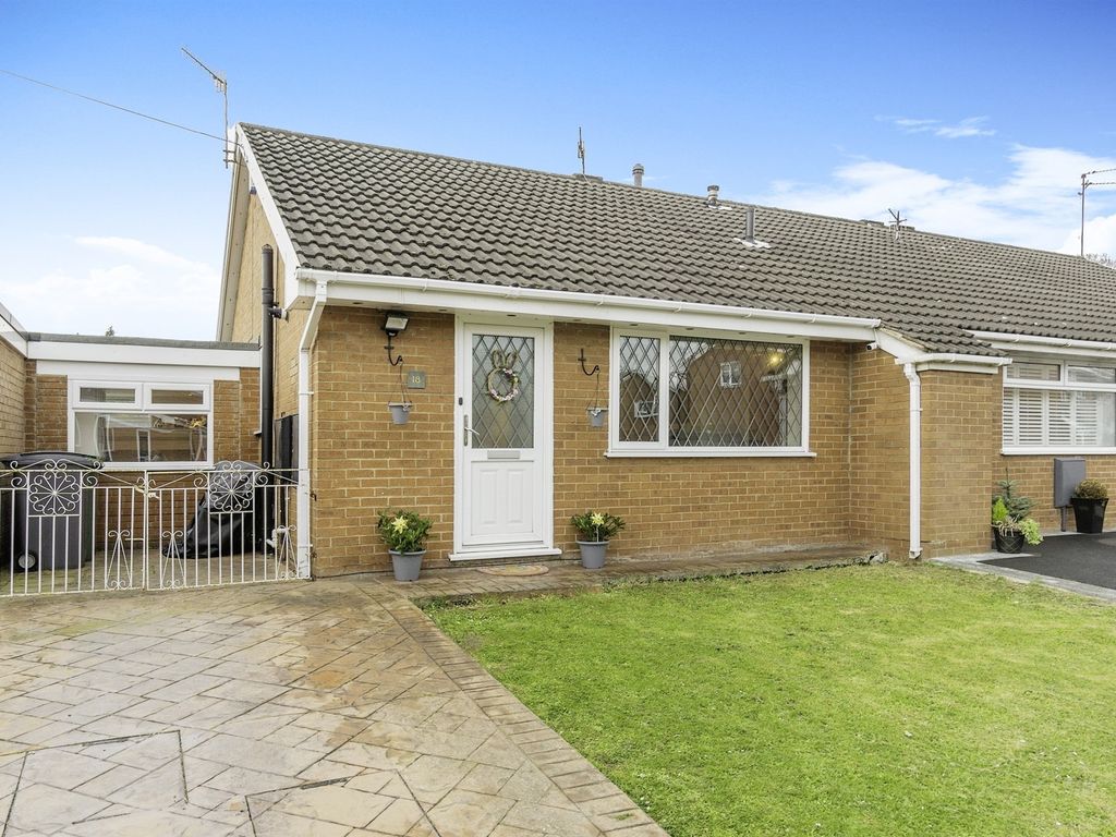 1 bed semidetached bungalow for sale in Aylsham Drive, Upton, Wirral