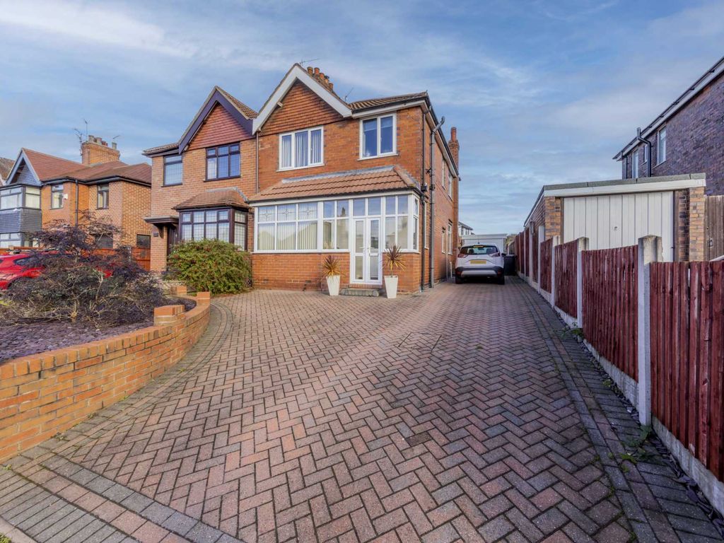 3 bed semidetached house for sale in Dimsdale Parade West, Newcastle