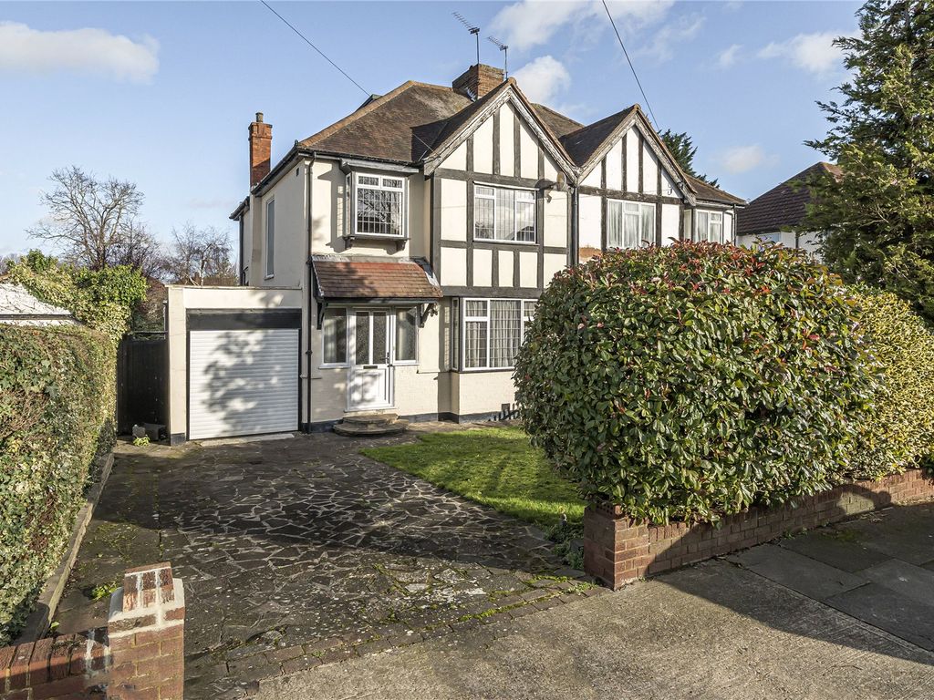 4 bed semidetached house for sale in Avalon Road, Orpington BR6 Zoopla