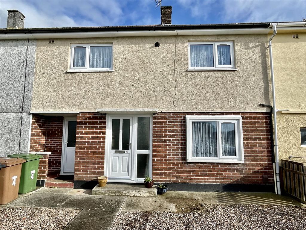 2 bed terraced house for sale in Walton Crescent, Manadon, Plymouth PL5