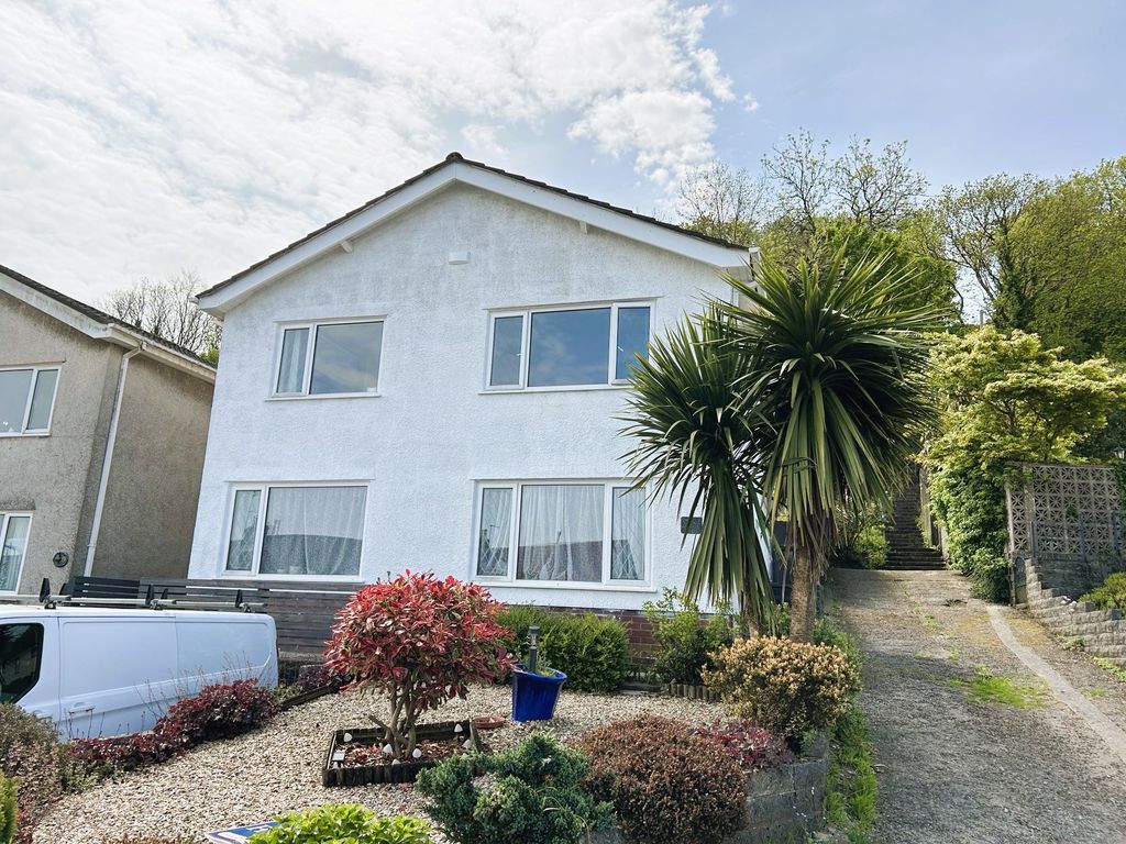 4 bed detached house for sale in AelYBryn, Penclawdd, Swansea SA4, £