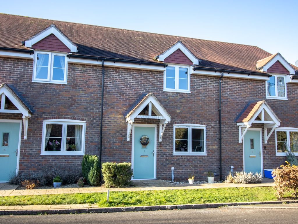 2 bed terraced house for sale in Stone Corner, Ropley, Alresford SO24
