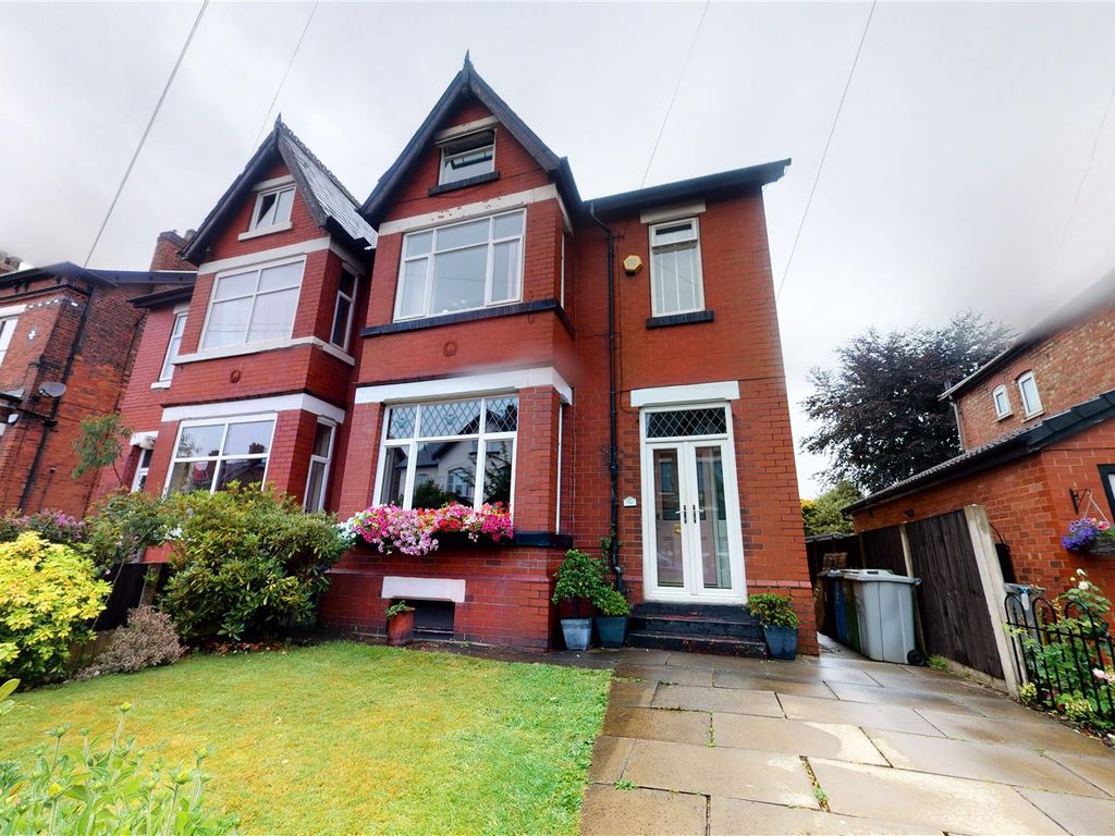 4 bed semidetached house for sale in Church Road, Urmston, Manchester