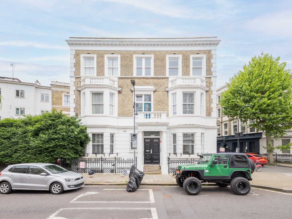 2 bed flat for sale in Barons Court Road, London W14, £610,000 Zoopla