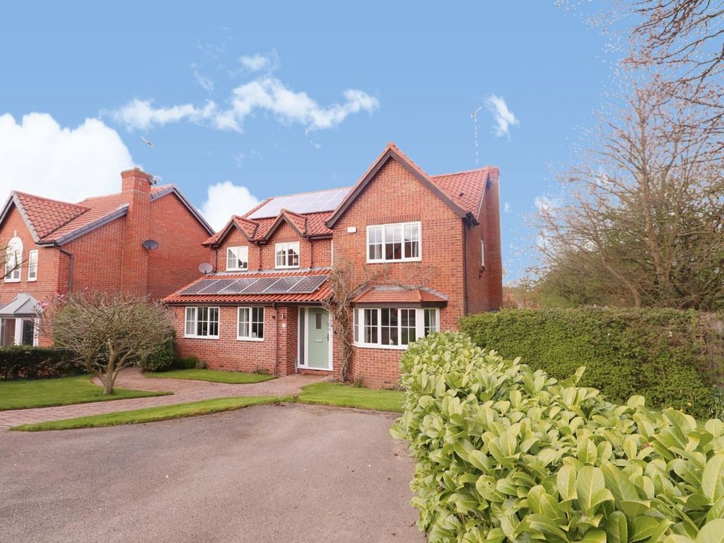 5 bed detached house for sale in Beaumont Avenue, Southwell NG25 Zoopla
