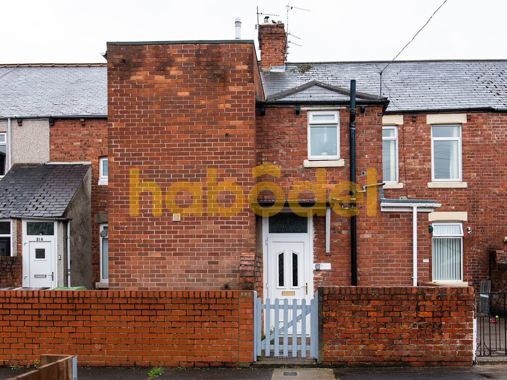 2 bed flat to rent in Rothesay Terrace, Bedlington NE22, £525 pcm Zoopla