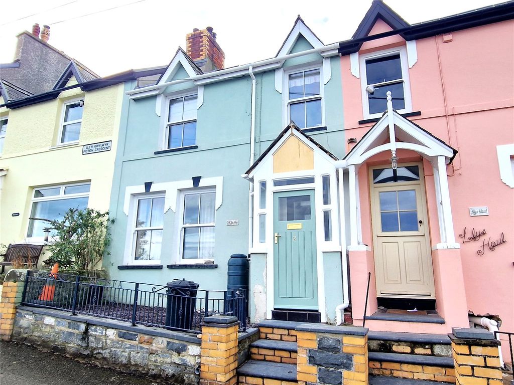 3 bed terraced house for sale in Picton Crescent, New Quay, Ceredigion