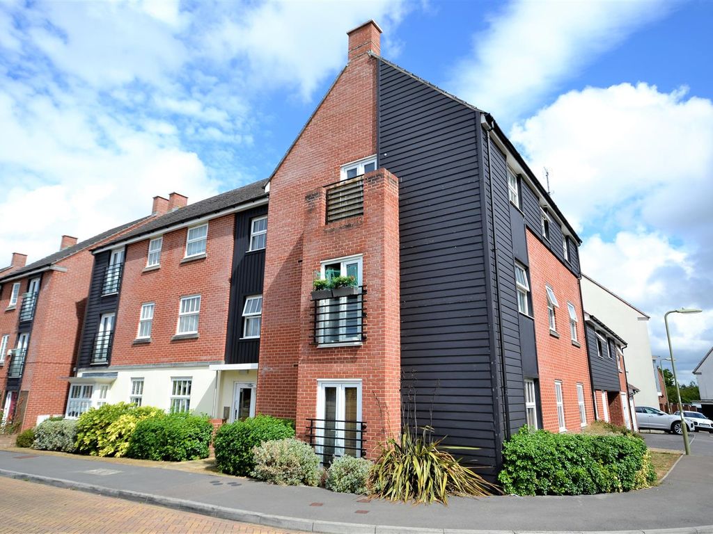 2 bed flat for sale in Ilsley Road, Marnel Parkl, Basingstoke RG24 Zoopla