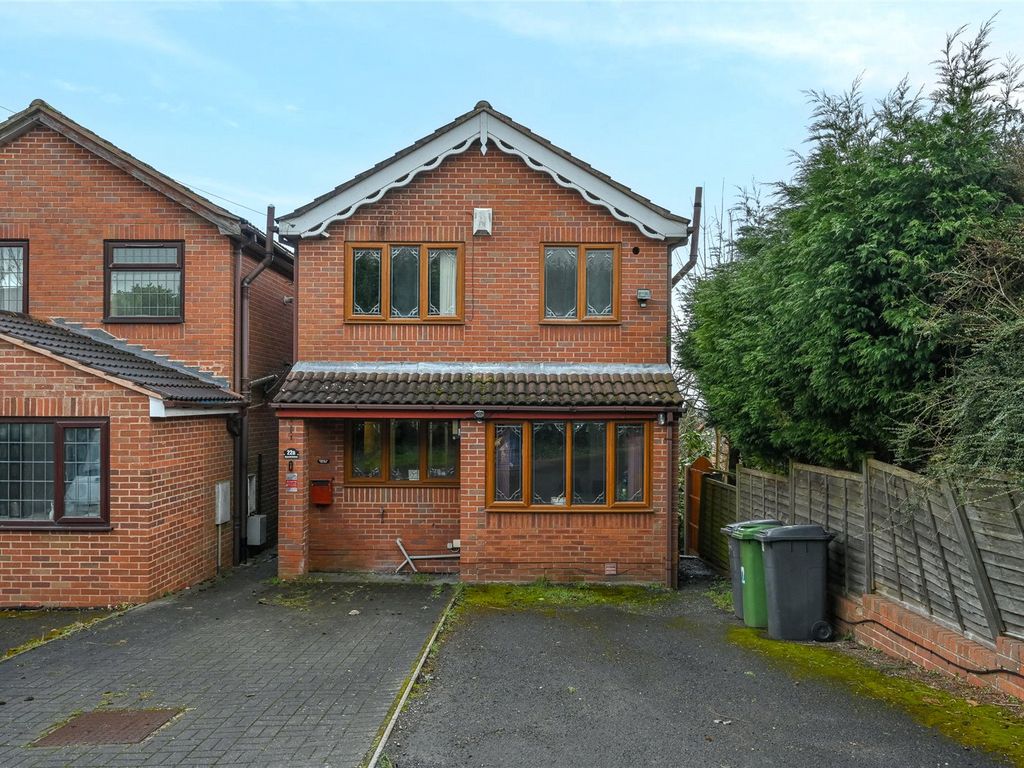 3 bed detached house for sale in Ryecroft Avenue, Penn, Wolverhampton