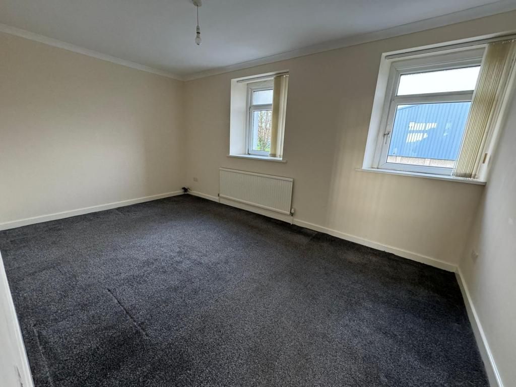 2 bed terraced house to rent in PentreMawr Road, Swansea SA1, £850 pcm