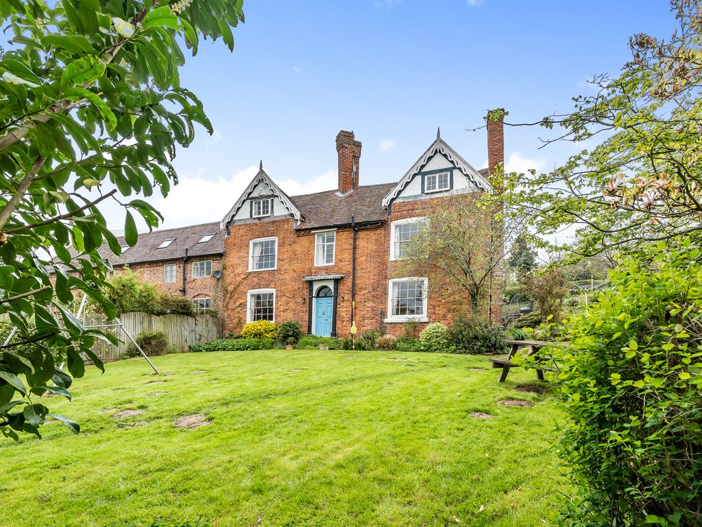 6 bed semidetached house for sale in Eardiston Place, Eardiston