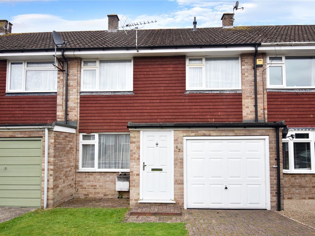 3 bed terraced house for sale in Sandown Way, Newbury, Berkshire RG14, £365,000 Zoopla