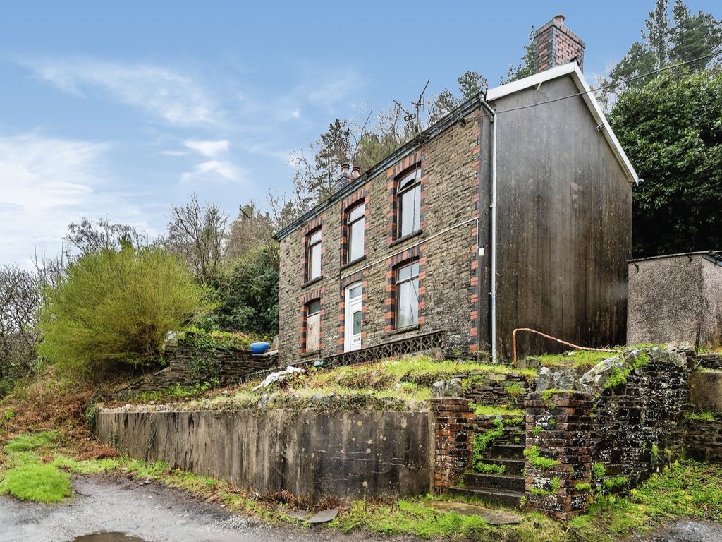3 bed detached house for sale in High Street, Alltwen, Pontardawe