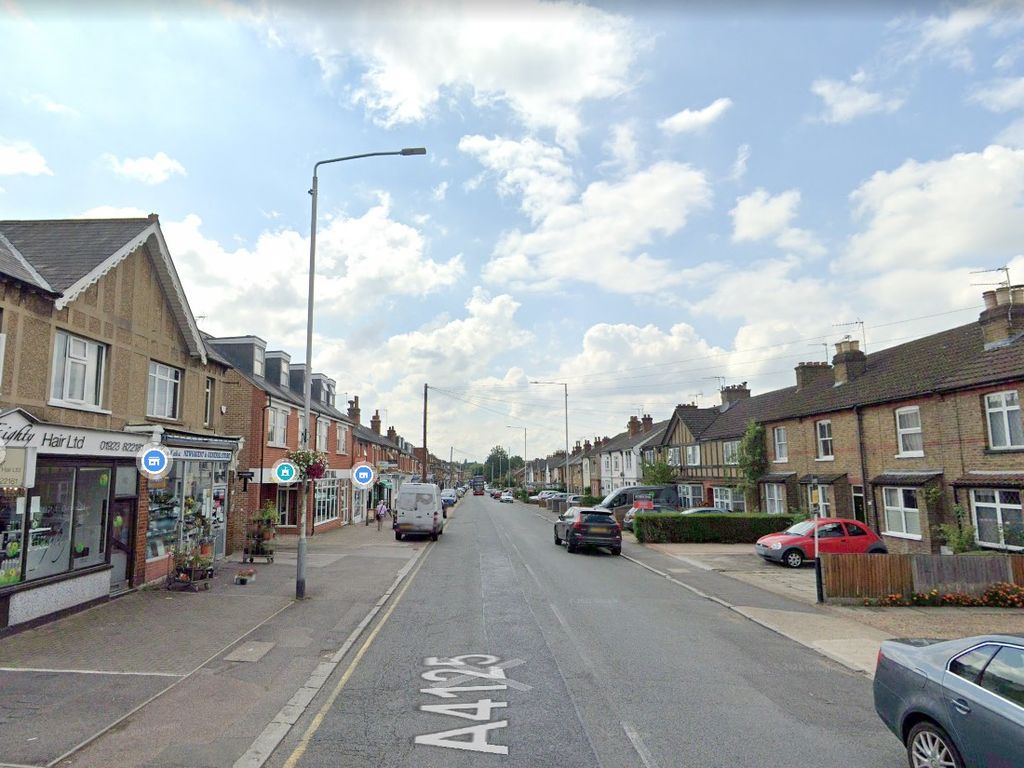 2 bed flat to rent in High Street, Northwood, Greater London HA6 Zoopla