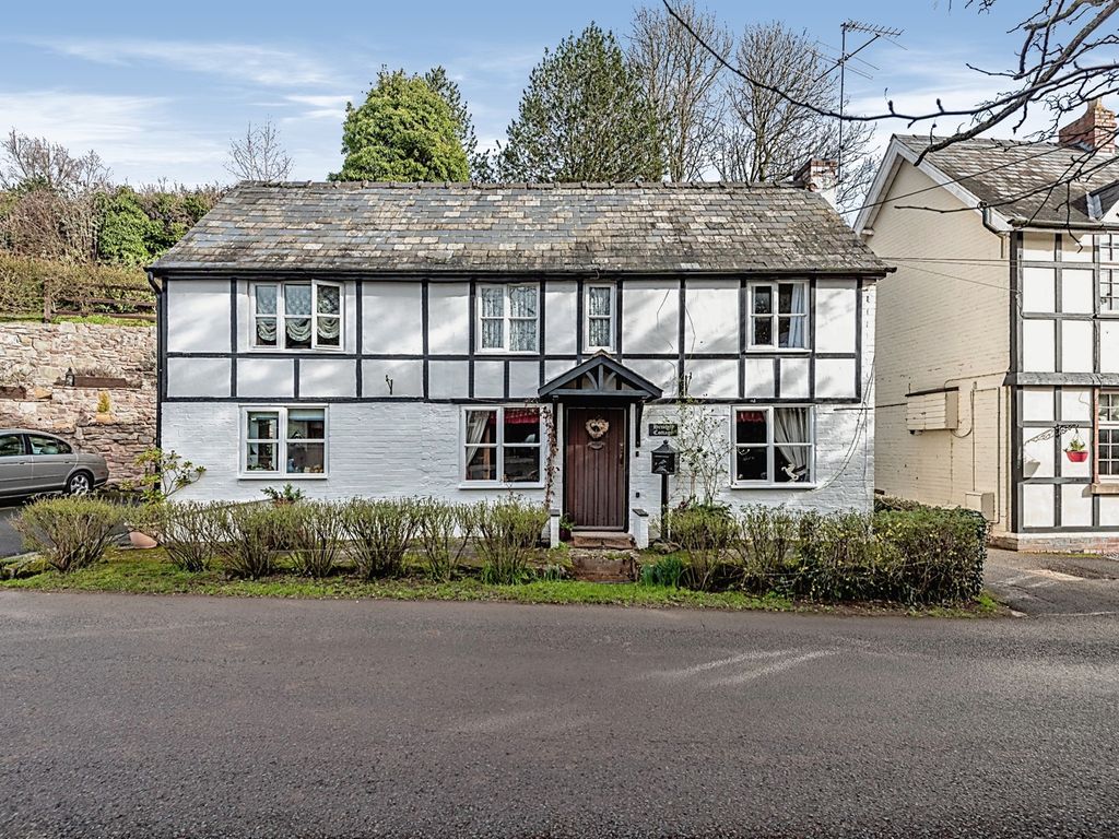 3 bed detached house for sale in Lumber Lane, Lugwardine, Hereford HR1