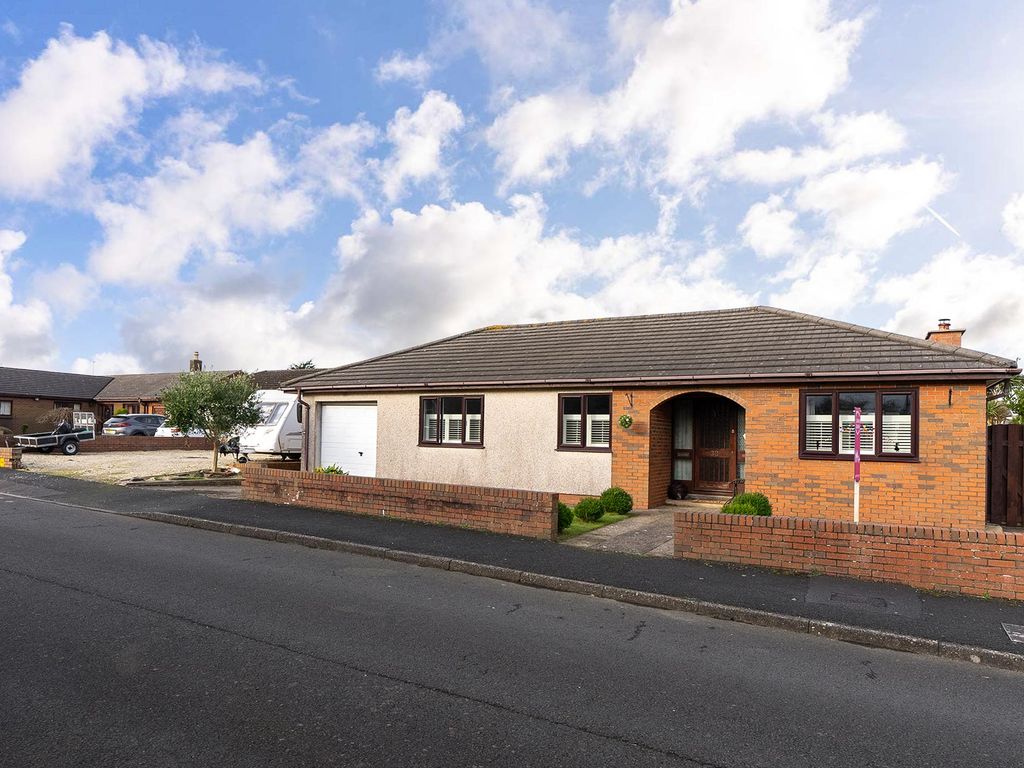 3 bed detached bungalow for sale in Utopia, 30 The Meadows, Kirk
