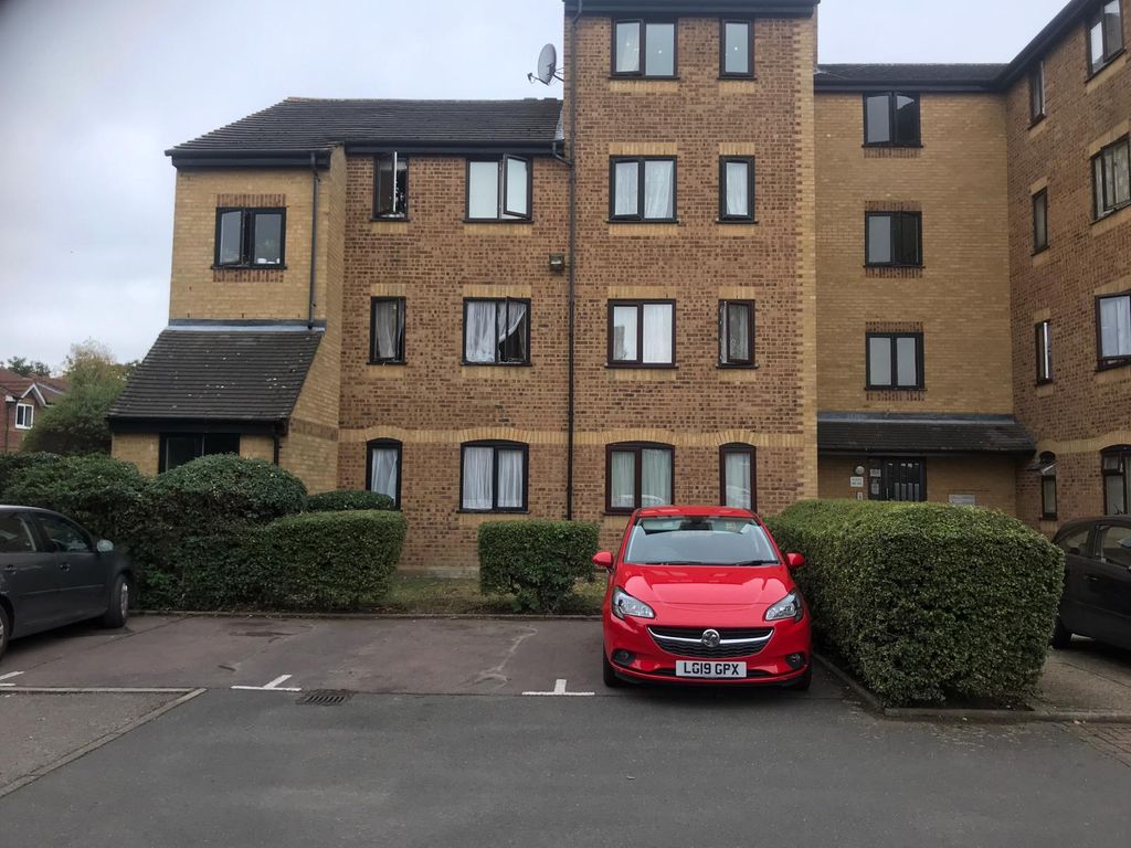 1 bed flat for sale in Burket Close, Southall UB2 Zoopla