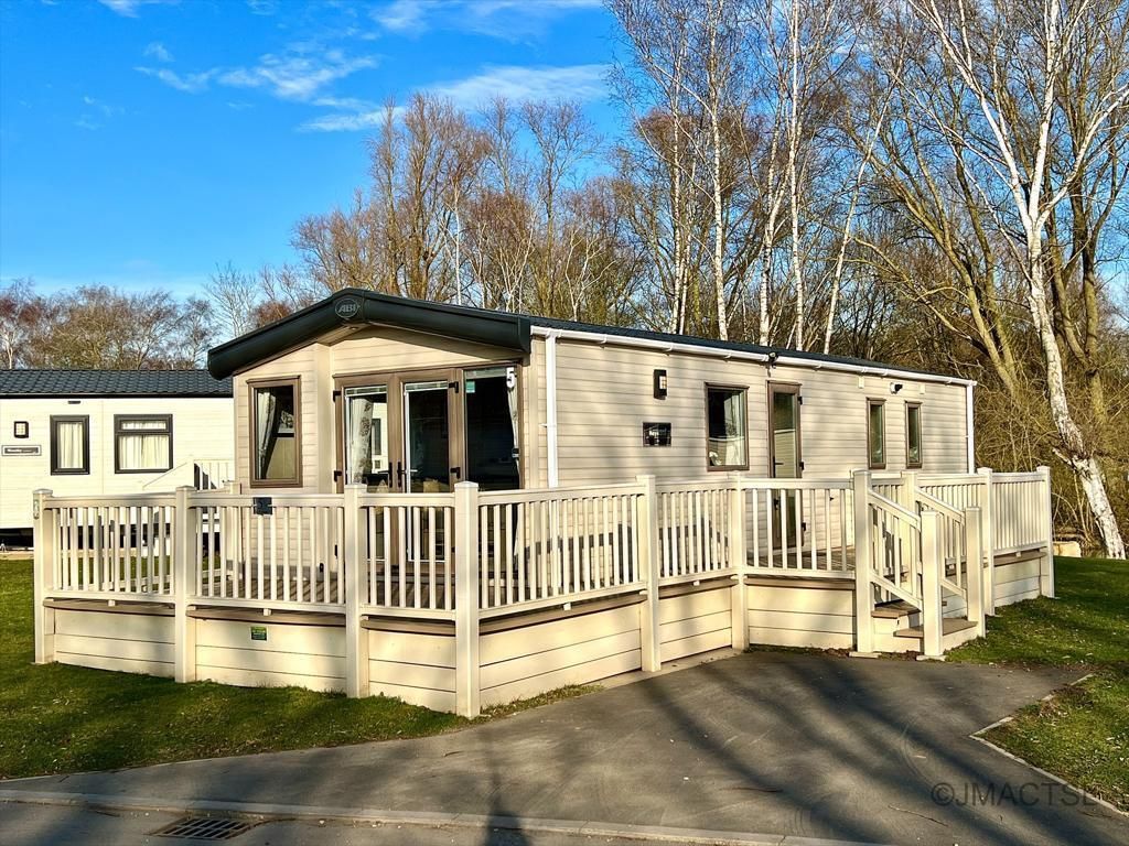 2 bed property for sale in Tattershall Lakes, Sleaford Road